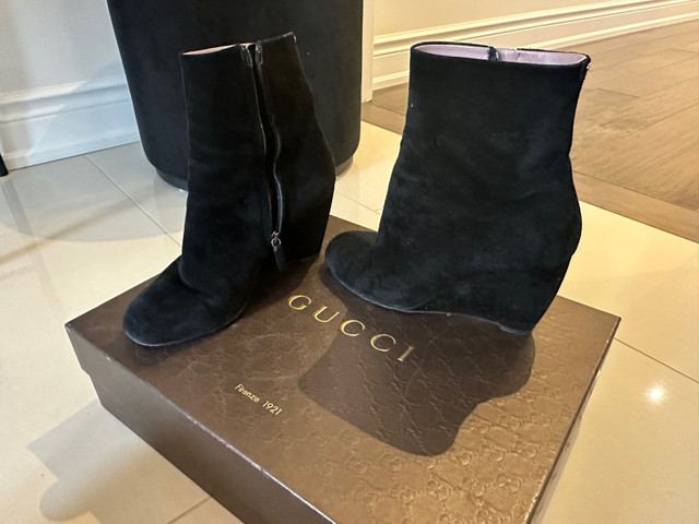 Gucci women’s suede booties - size 37 used in Women's - Shoes in Kitchener / Waterloo - Image 3