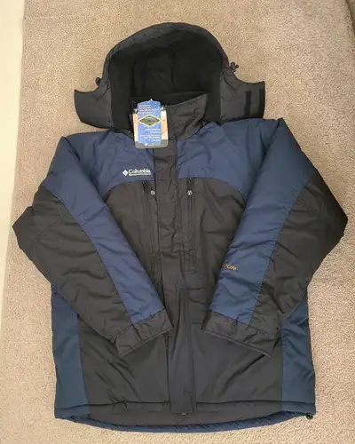 Columbia Titanium Omni Tech Men's Winter Jacket - Size L, View more