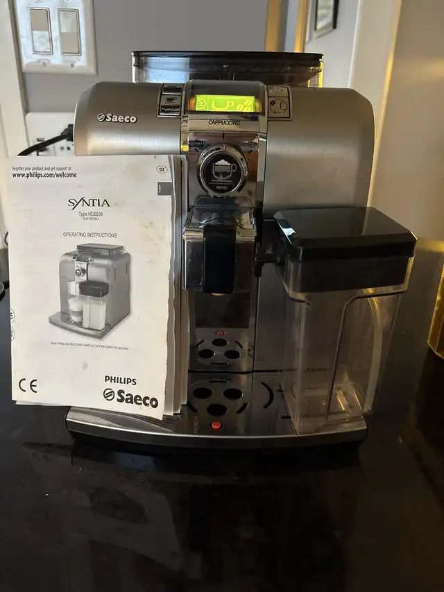 Saeco Syntia in Coffee Makers in Markham / York Region - Image 2