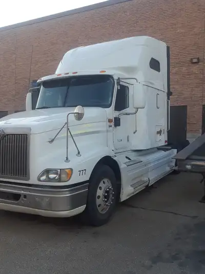 Good engine CAT C13 - no DPF, good transmission 13 double over, front tires 85%, rear tires 50-60%,...