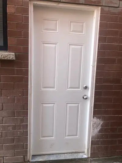 Available- Feb 2026 Rent-1950/- per month -Utilities extra Location: Mississauaga Rd/ Nightjar Dr (N...