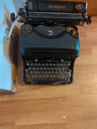 Remington soundless typewriter