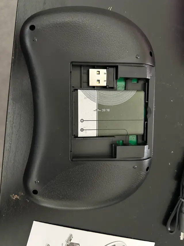 Mini wireless keyboard in Mice, Keyboards & Webcams in Edmonton - Image 6