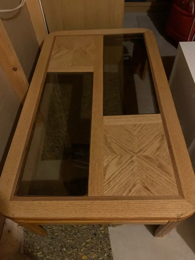 Wooden and glass coffee table.  in Coffee Tables in Ottawa - Image 3