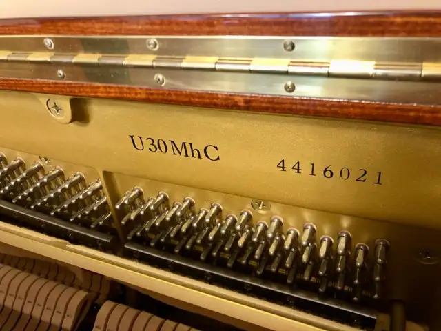 Yamaha Upright Piano U30 MhC (special edition) with Bench in Pianos & Keyboards in City of Toronto - Image 4