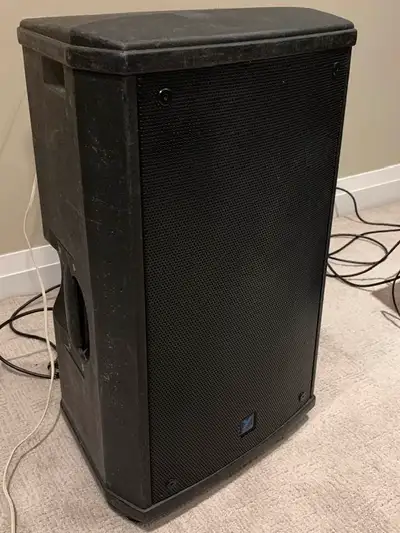 (1) Yorkville NX55P Powered Loudspeaker - 12 inch Woofer - 550 W, View more
