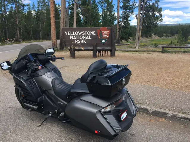 2017 Honda Goldwing F6B in Touring in Renfrew - Image 5