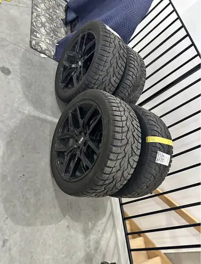 19 inch Toyo Observe G3 Ice Winter Tires on Forza Black Rims 5x114.3 Multi Fit – $1500 Price $1500 f...