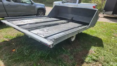 8x10 super clean tilt sled trailer. In great shape and frame is mint