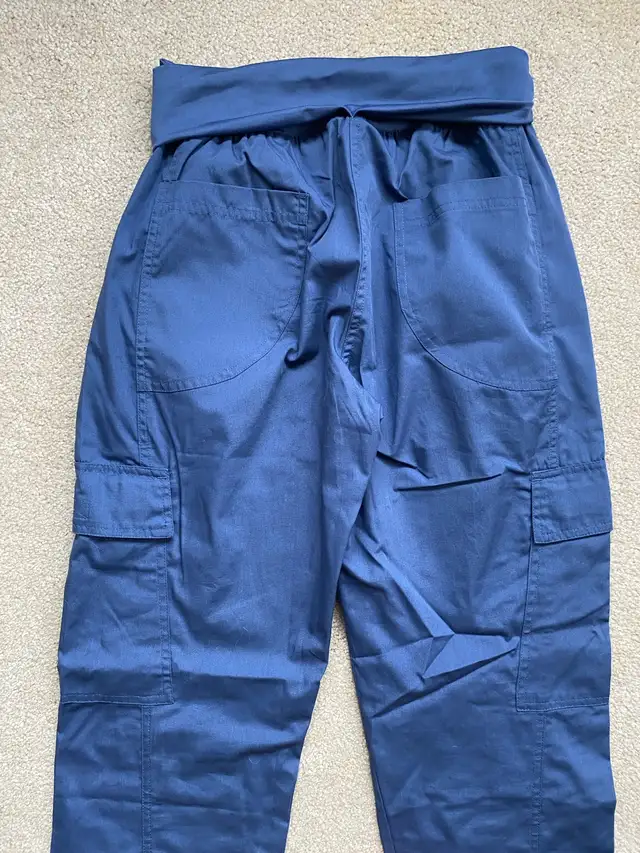 2 Pairs Size S UofC Nursing Mobb Scrubs (perfect condition) in Women's - Other in Calgary - Image 7