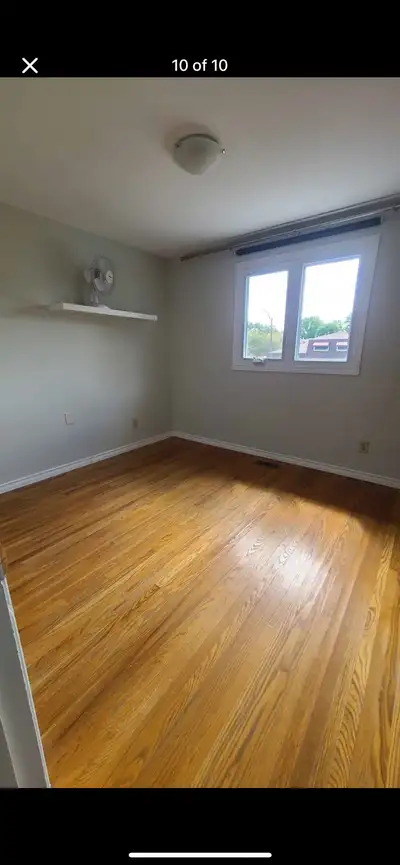 Upper level of 4 bedroom house for rent Great location close to shopping and highways Parking availa...