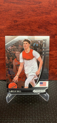Lamelo ball rookie card 