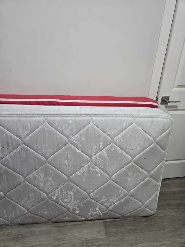 3 free Mattress 