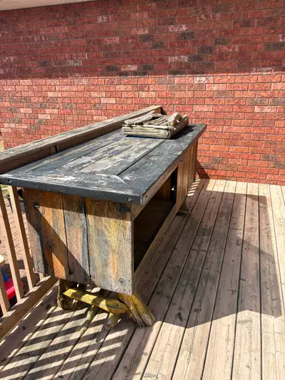Outdoor bar, View more