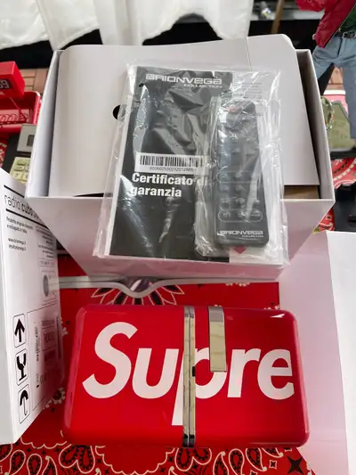 NEW Supreme Brionvega Radio.Cubo Red FW22 Limited Edition, View more