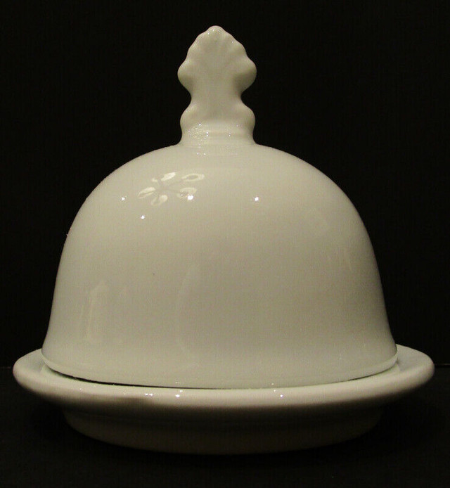 INDIVIDUAL COVERED BUTTER DISH, NEW in Other in Hamilton - Image 2