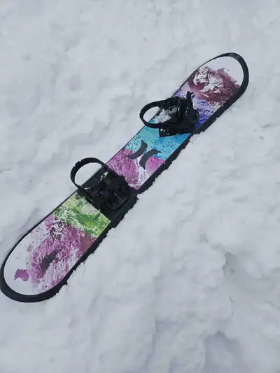Like new Youth Snowboard, View more