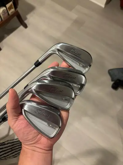 Looking to sell my Titleist T150. Only been used about 20 rounds. Project XLS 6.5 shafts. Message wi...