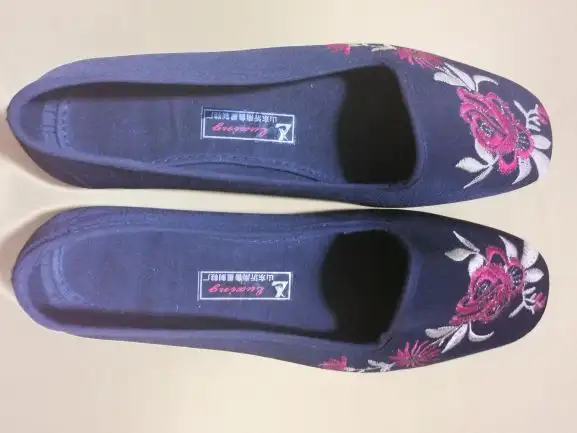 Size 8.5 shoes in Women's - Shoes in Guelph - Image 9