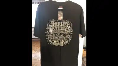 Chandail Harley Davidson Large Laconia NEUF, View more