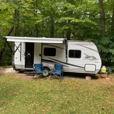 2019 Jayco Jay Flight SLX 7 195RB Travel Trailer Excellent couples RV; original owners; purchased ne...