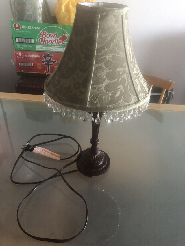 Vintage table lamp $15. in Indoor Lighting & Fans in Markham / York Region - Image 2