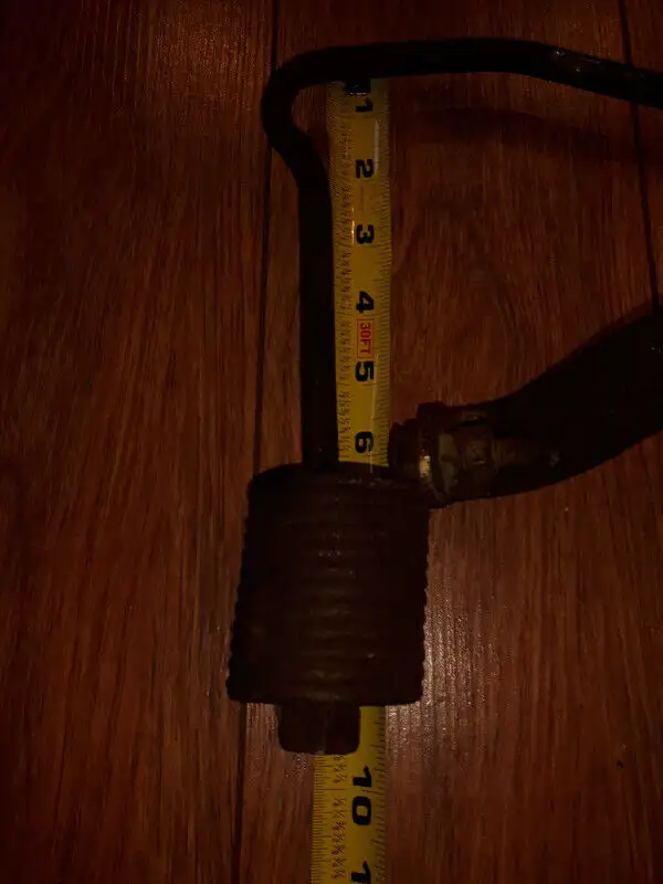 Harley Davidson DL RL Seat Helper in Other in Cambridge - Image 3