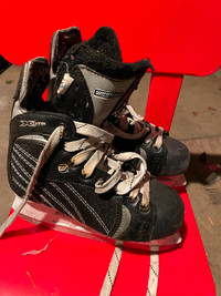 Skates size Junior 3