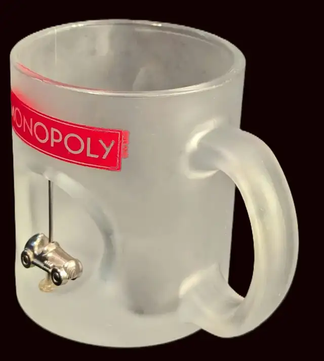 Vtg Frosted Glass Monopoly Collectible Coffee Mug w/3D Race Car! in Arts & Collectibles in London - Image 4