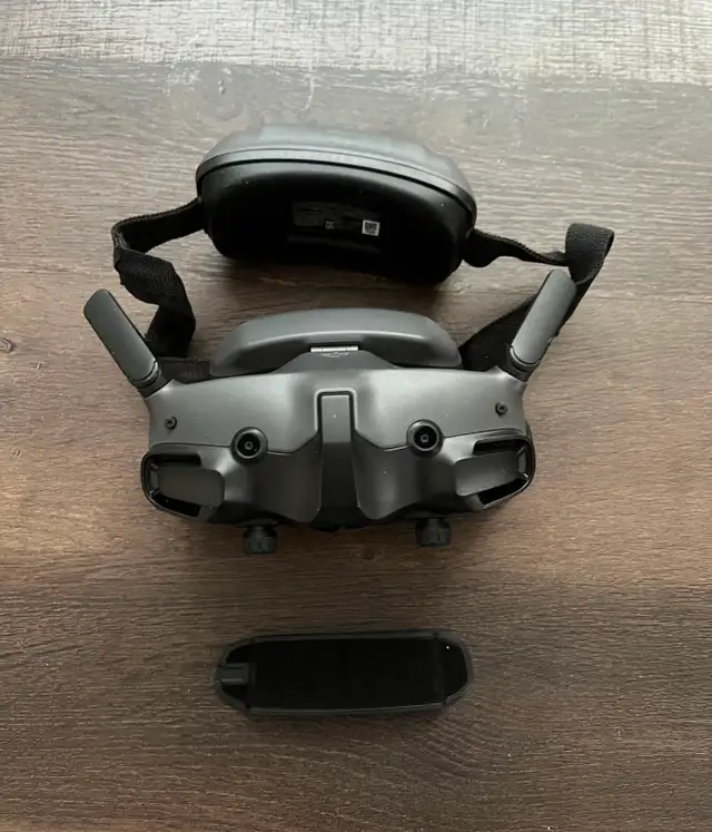 DJI Mini 4 Pro with Fly More Combo and more571967795888793607