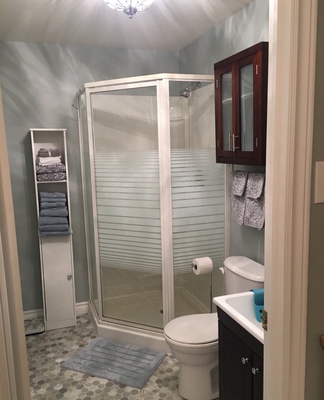 Bachelor Suite Near Avalon Mall Moss Heather Dr Utl Inc Long Term