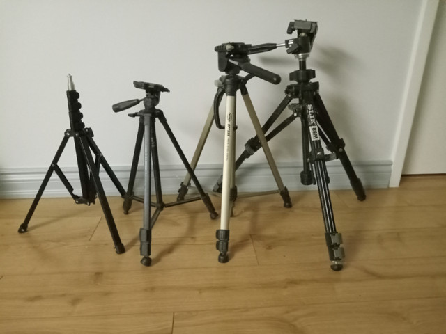TRIPODS  -VARIOUS SIZES 4 TO CHOOSE FROM CAMERA / VIDEO RECORDER in Cameras & Camcorders in North Bay