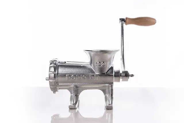 Porkert #22 Professional Meat Grinder in Processors, Blenders & Juicers in City of Toronto - Image 5