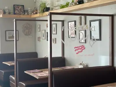 AIRDRIE RESTAURANT FOR SALE... Unlock your Dream Restaurant Opportunity in Airdrie. Fully equipped,...