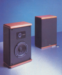 Baby Advent II classic HiFi speakers