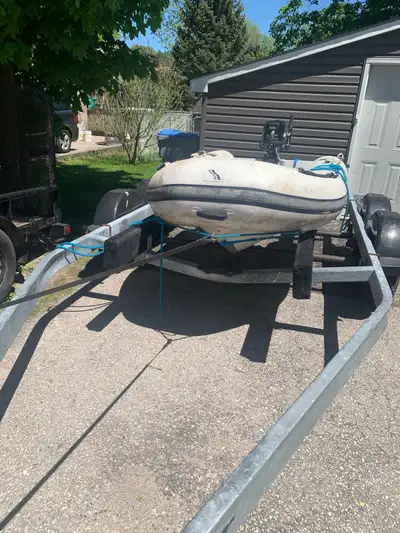 I have a deep hard bottom rubber Dingy with a 6 hp Mecury 4 stroke motor and all of the accessories...