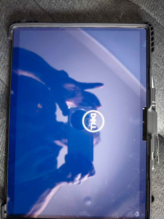Tablette Windows Dell  dans Portables  à Saint-Jean-sur-Richelieu - Image 2