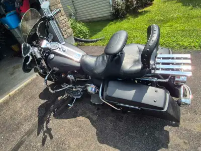 Bike runs well. Has some upgrades. Contact for more information.