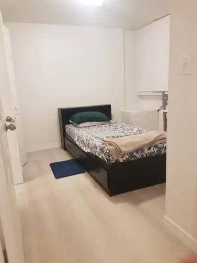 - Furnished basement room (separate entrance) - Private attached bathroom (shared Kitchen) - Closet,...
