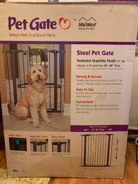 Steel pet gate