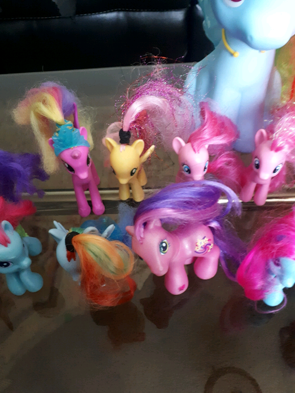Huge lot of 19  my little pony figures different sizes  in Toys & Games in Oakville / Halton Region - Image 5