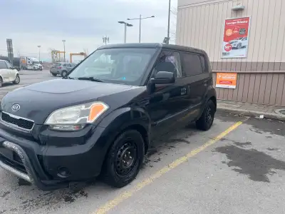 Kia Soul 2010 1.6L, roule très bien. Moteur et transmission en bon état. Économique et fiable. Prix...