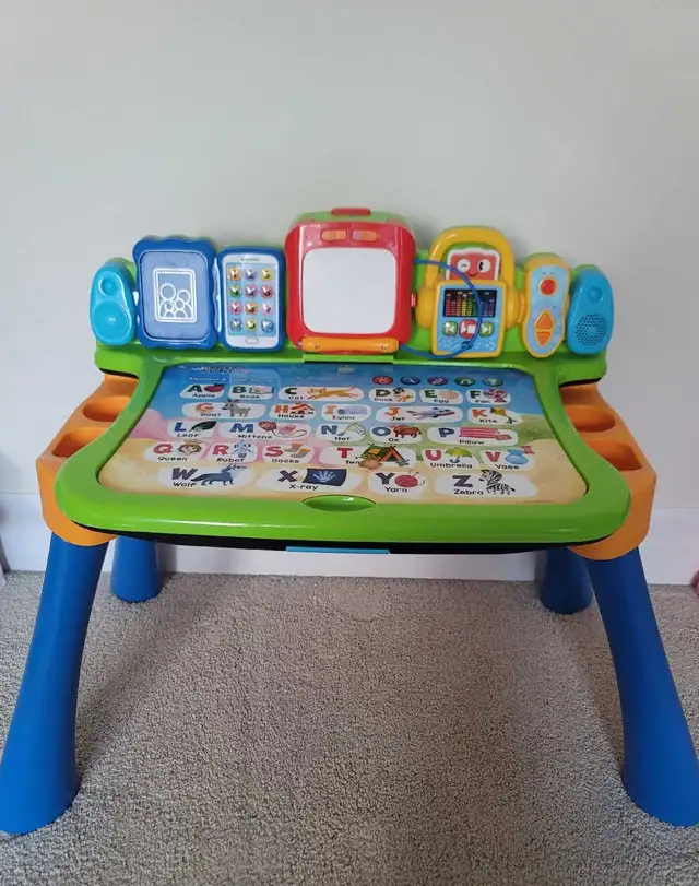 VTech Explore and Write Activity Desk542524474886072321