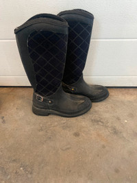 Equestrian rubber boots