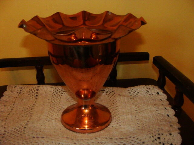 Vase en cuivre dans Art et objets de collection  à Laval/Rive Nord - Image 2