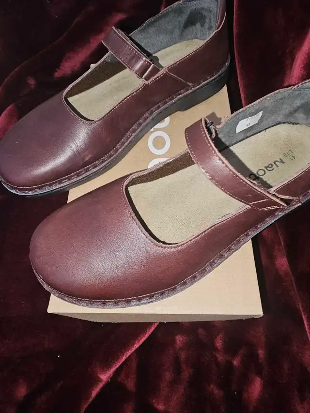 Naot Martino in Women's - Shoes in City of Toronto - Image 4