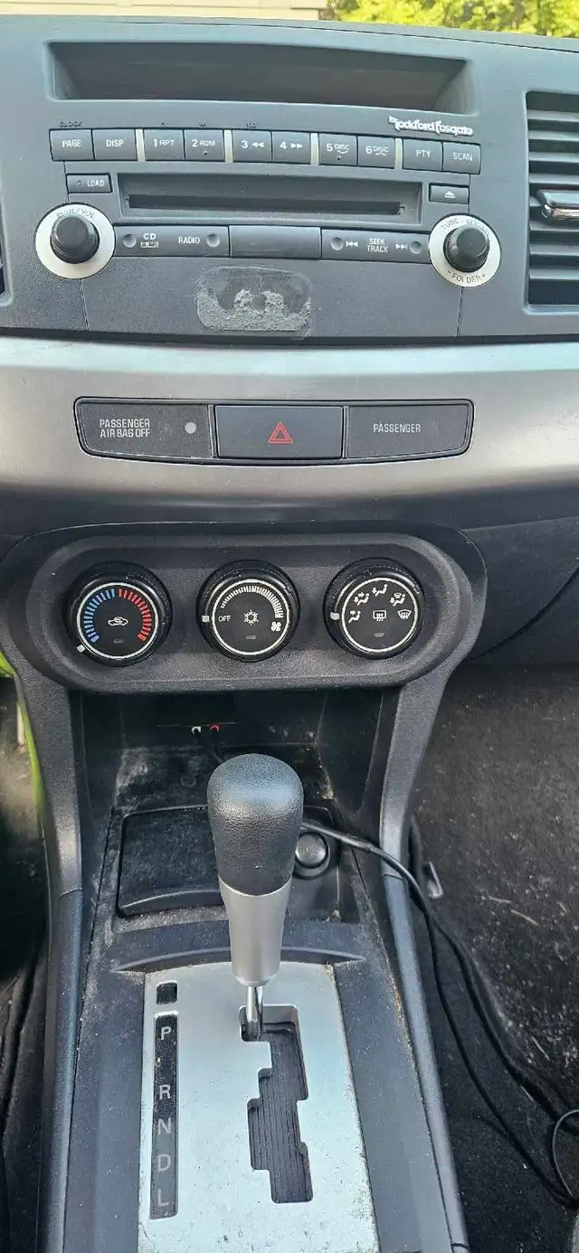 Mitsubishi Lancer601862417584629768