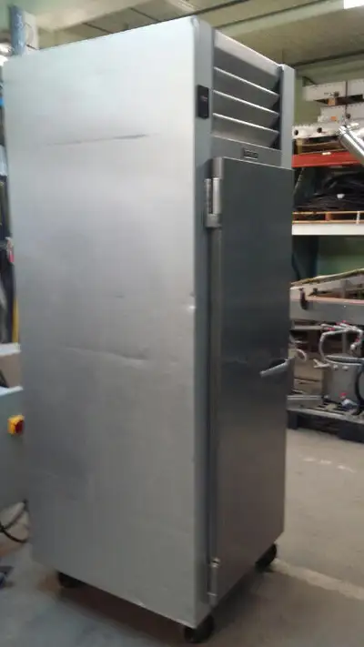 Refrigerateur Traulsen Fridge equi310, View more