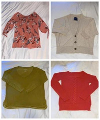 Women’s Clothing (Size Small) $5+