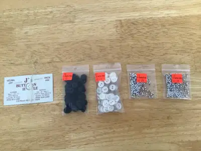 Reversible Button Necklace Craft - see description, View more